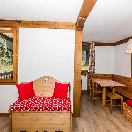 아파트 4 Pers. A Montchavin, Proche Pistes Et Commerces, Parking Gratuit - Fr-1-329-103 *