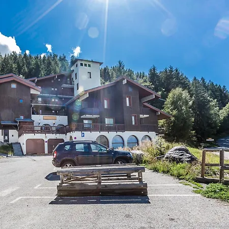 4 Pers. A Montchavin, Proche Pistes Et Commerces, Parking Gratuit - Fr-1-329-103 * La Plagne-Tarentaise