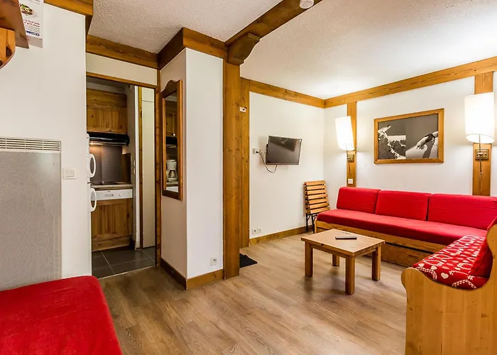 Апартаменты 4 Pers. A Montchavin, Proche Pistes Et Commerces, Parking Gratuit - Fr-1-329-103 *